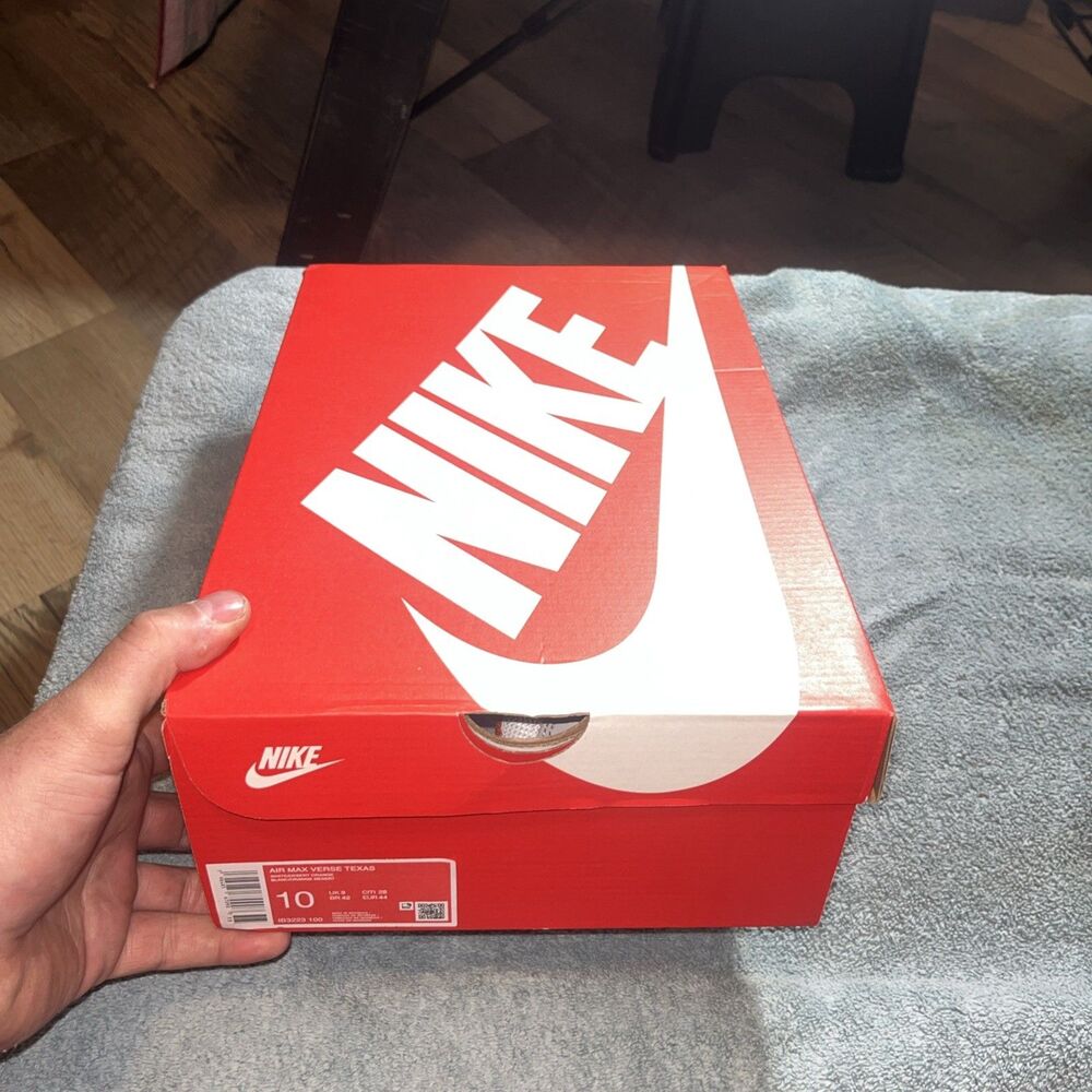 Size 10 - NCAA x Nike Air Max Verse Texas - Picture 15 of 16